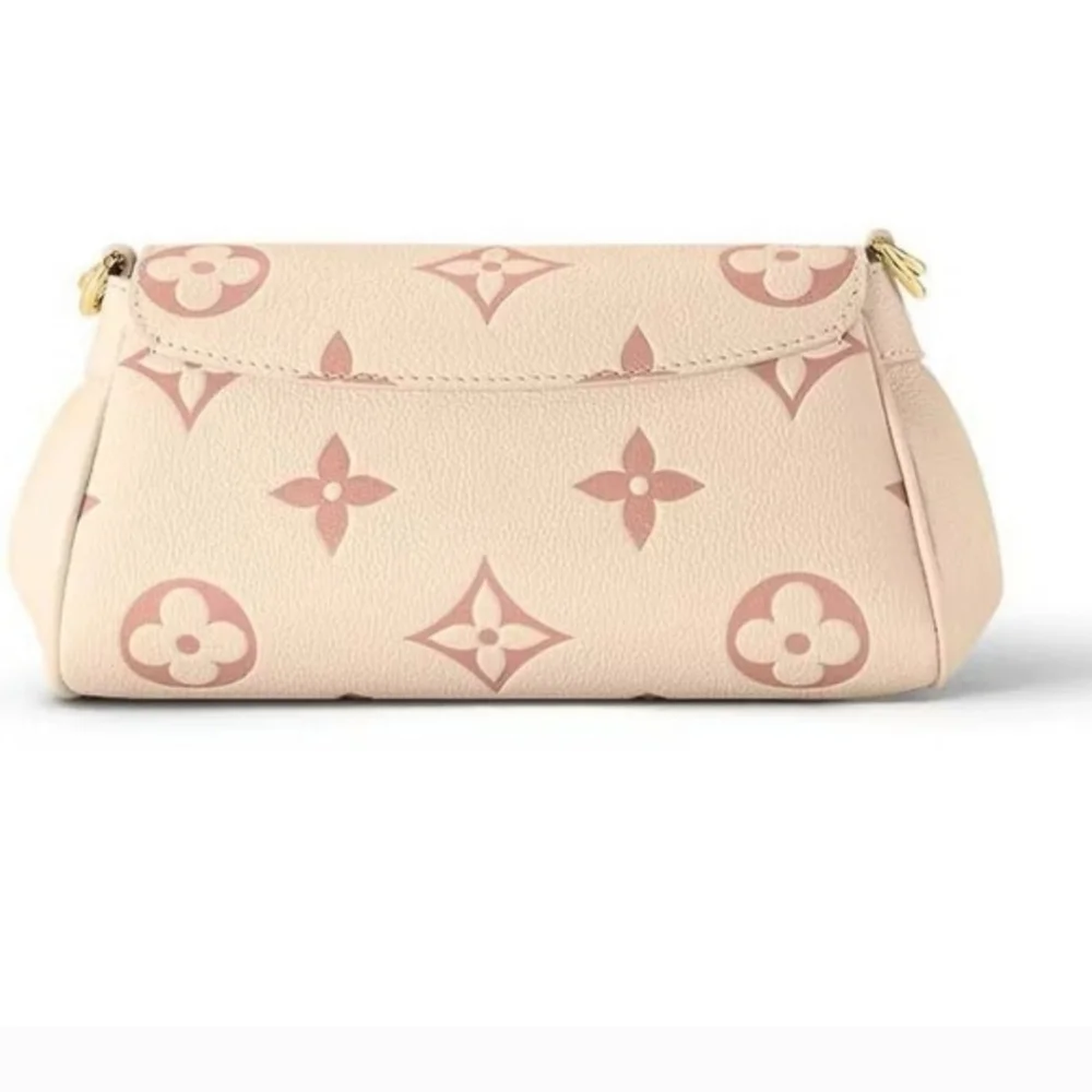 Louis Vuitton Favorite NM Crème Rose Trianon Crossbody Bag